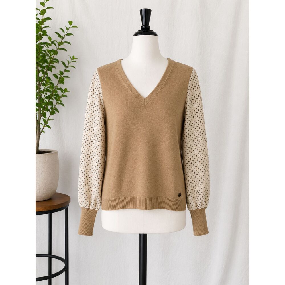 Tommy Hilfiger Women’s Sweater Size M Tan V Neck Sheer Polka Dot Sleeves NWT